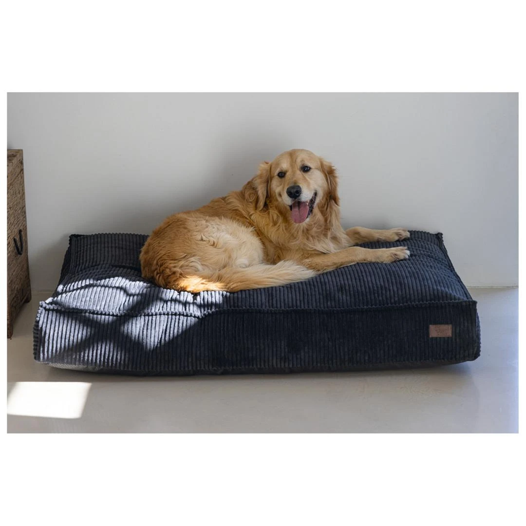 Designed By Lotte Hondenkussen Ribbed Antraciet 10 Designed By Lotte Hondenkussen Ribbed Antraciet - Afbeelding 10